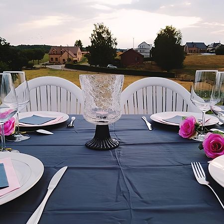 Au Chant Des Roches - Parking - Wifi - Terrasse - Chambres Familiales - 세르퐁텐느 외부 사진